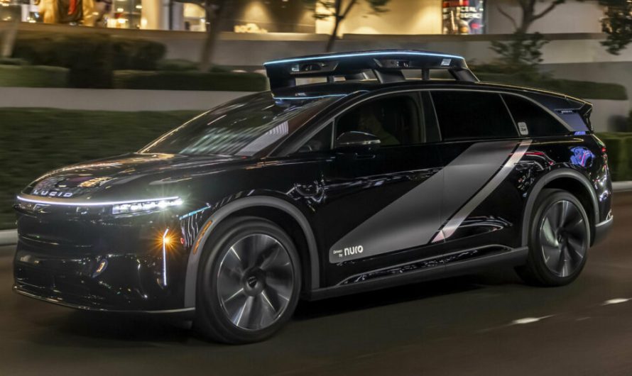 Роботакси від Uber та Lucid з’являться на дорогах уже цього року