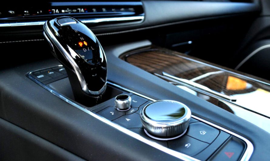 Тисячі пікапів та позашляховиків General Motors відкликають через проблему з коробкою передач