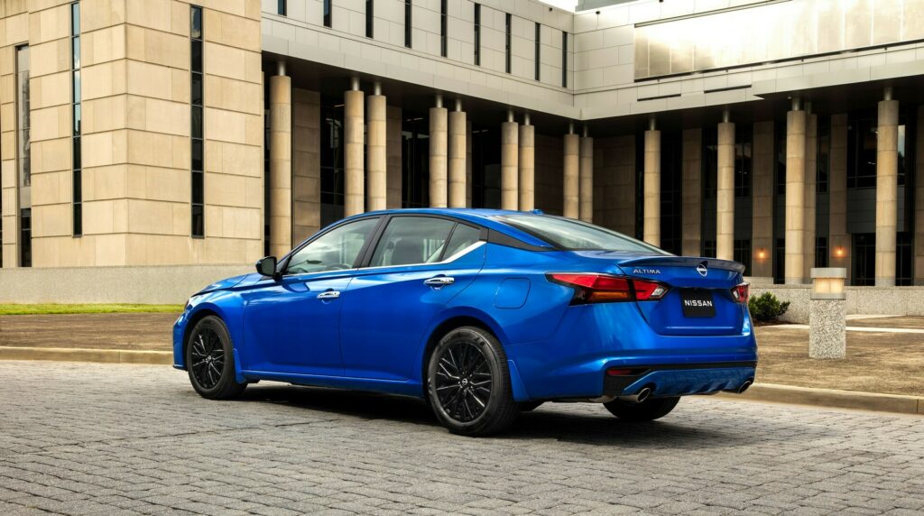 2025 Nissan Altima