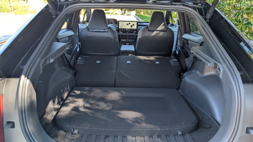 Задній ряд сидінь Toyota C-HR