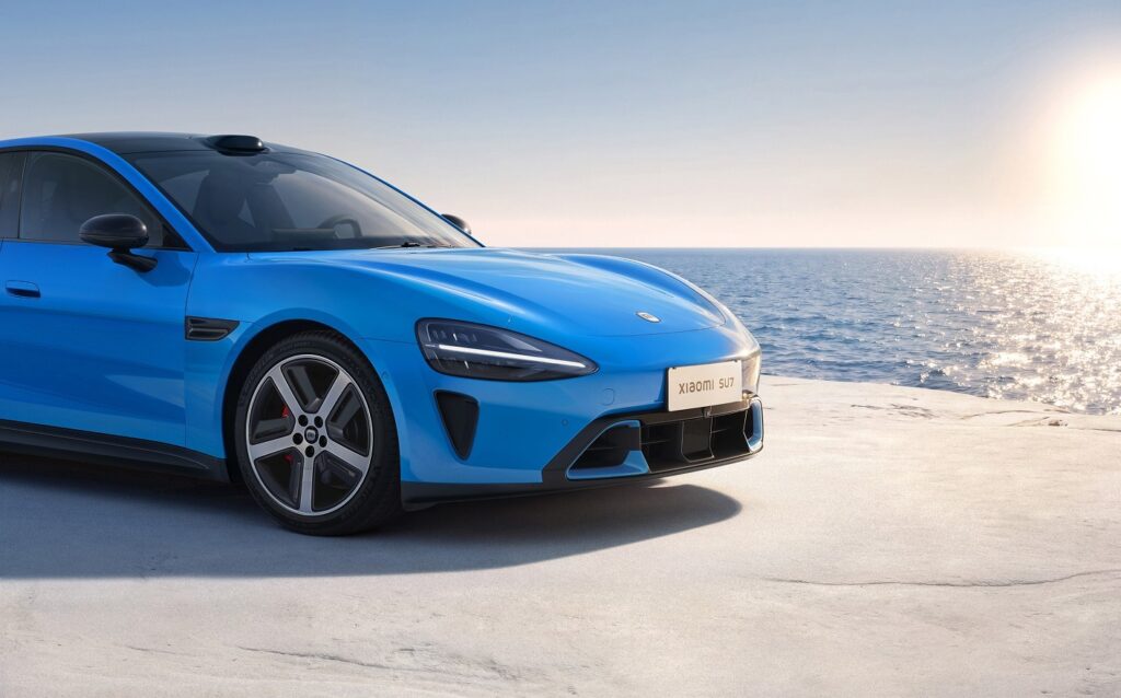 Електромобіль Xiaomi SU7