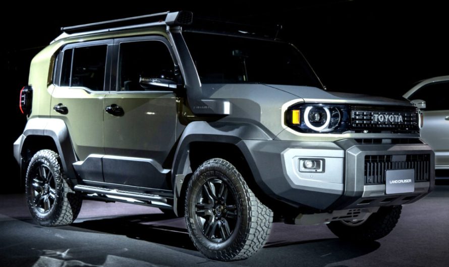 Можливо, FJ Land Cruiser нарешті отримає мотор, який так чекають покупці