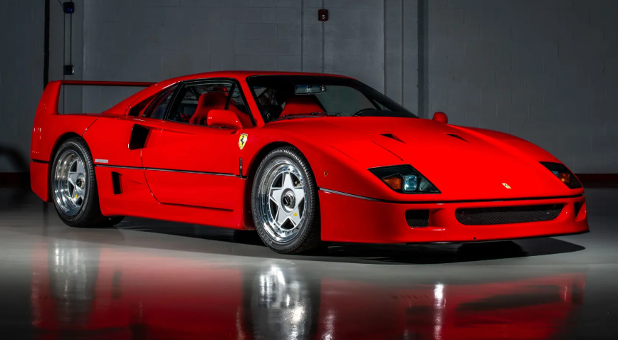 Культовий Ferrari F40 з пробігом 1500 км досяг ціннику у $5 млн (фото)