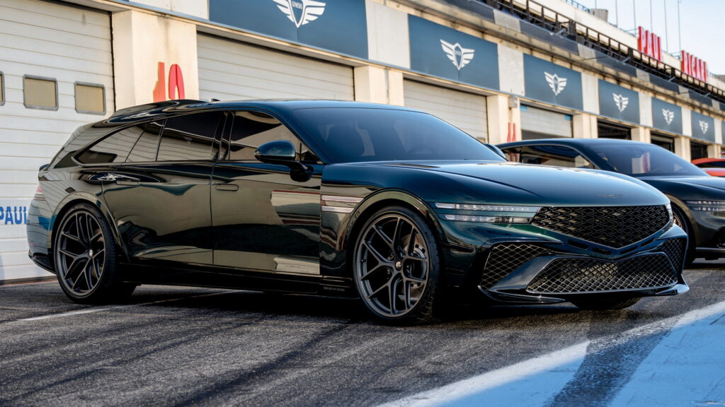 Genesis G90 Wingback Concept