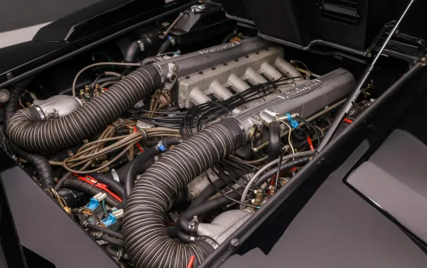 Lamborghini Countach 5000 QV