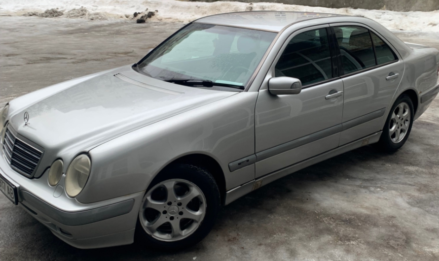 Легендарний Mercedes-Benz E-Class W210 продають у чудовому стані за $4600 у Києві (фото)