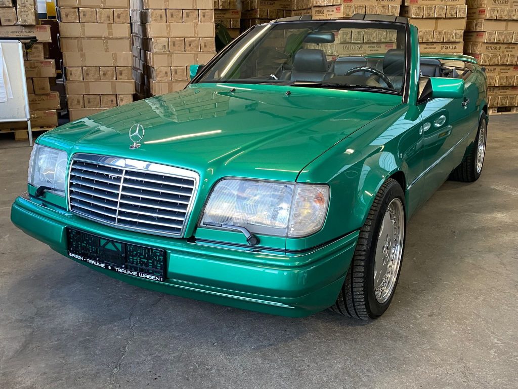 Mercedes-Benz E320 Cabriolet