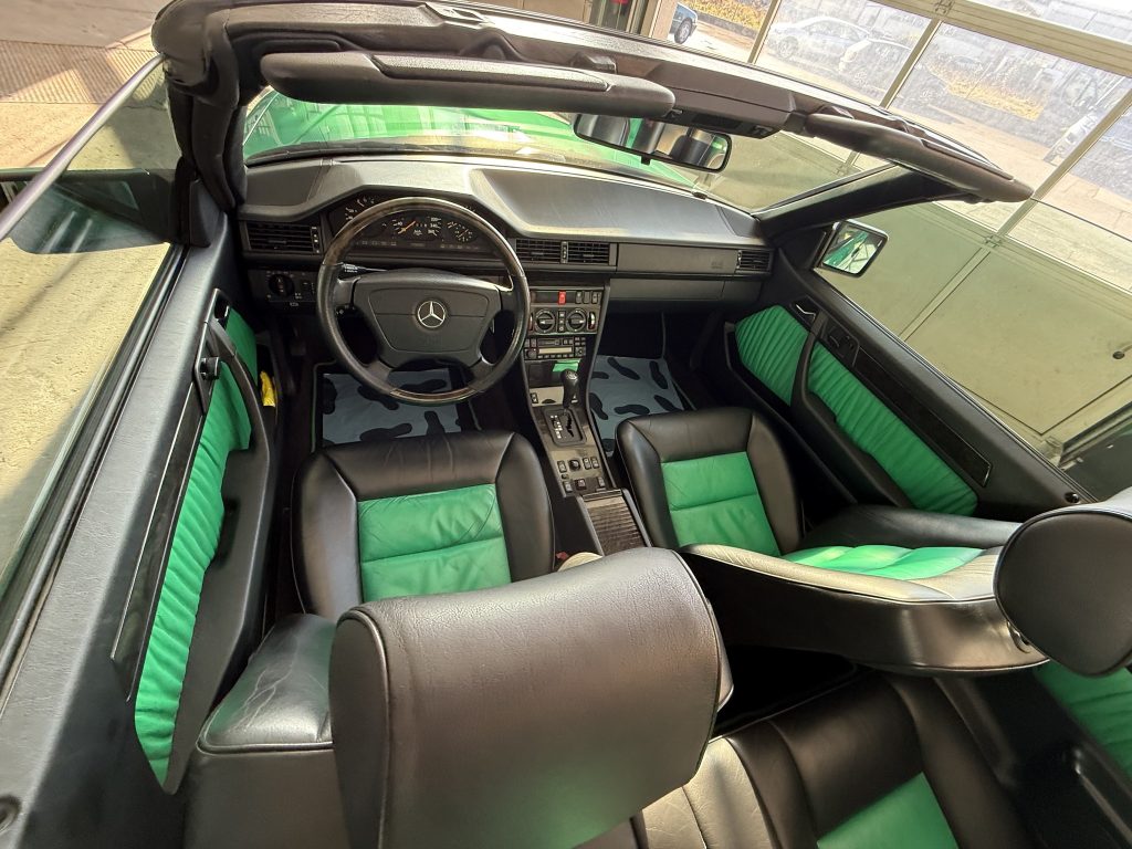 Mercedes-Benz E320 Cabriolet