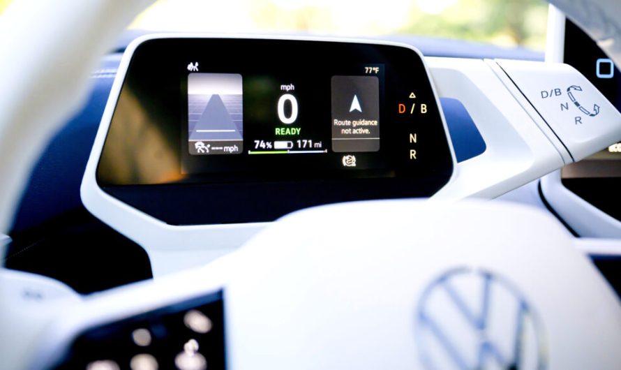 Трамп скасував підвищення показників пробігу для електромобілів, яке робило їх ефективність у сім разів вищою