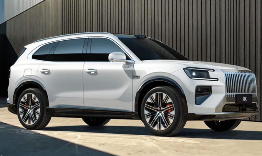 Новий позашляховик Zeekr нагадує Rolls-Royce, має потужність гіперкара, але працює на паливі