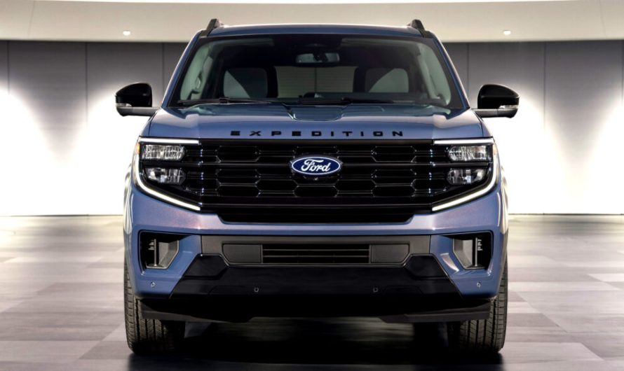 Ford Expedition запозичує прийом у Mustang Dark Horse
