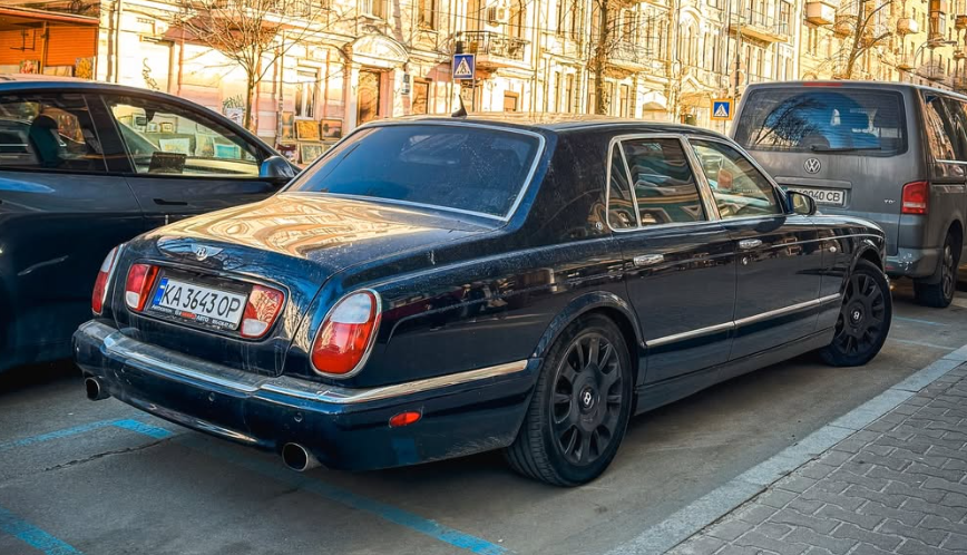 Bentley Arnage R by Mulliner