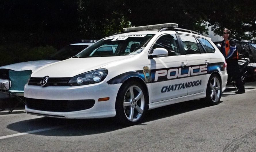 Заступник шерифа подав позов на Volkswagen через звільнення з заводу в Чаттанузі через зброю в авто