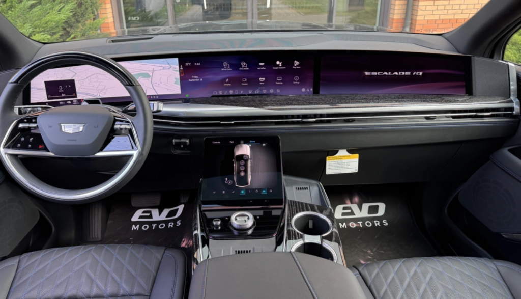 Cadillac Escalade IQ