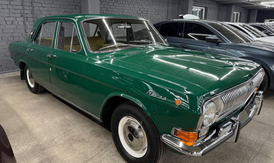 Оригінальну “Волгу” ГАЗ-24 1978  року з пробігом 25000 км продають за $25000 у Харкові (фото)