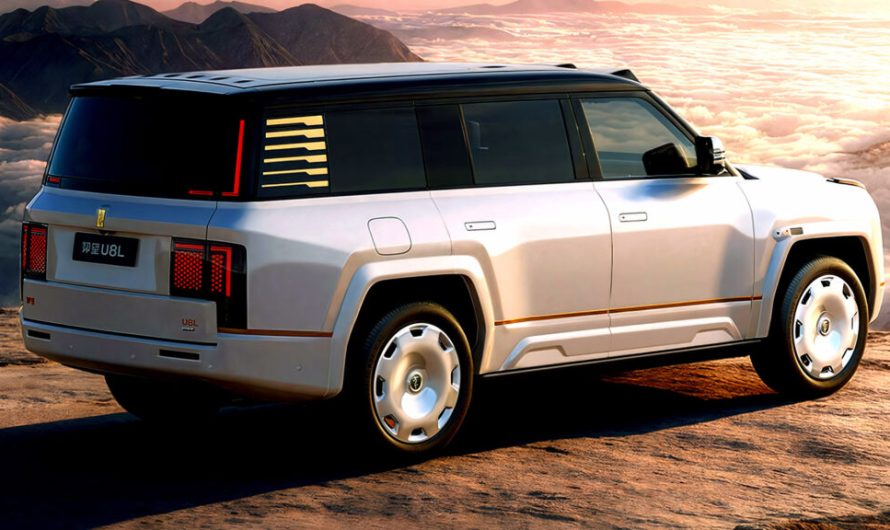 Продажі BYD впали на 41% у Китаї, оскільки головний конкурент виходить на перше місце