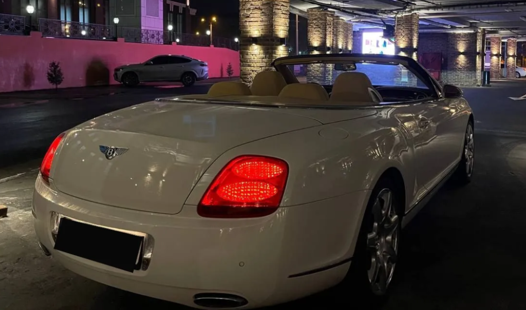 Bentley Continental GTC 2008