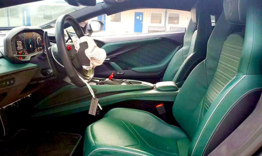 Зелений салон — найменша з турбот цього Lamborghini Revuelto