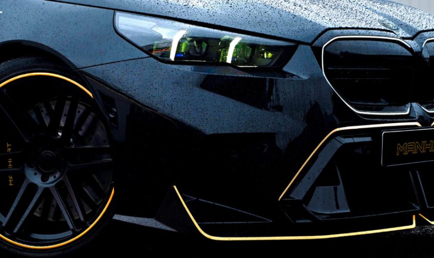 Manhart виявив 180-сильний двигун BMW, який залишився в підкапотному просторі M5 Touring