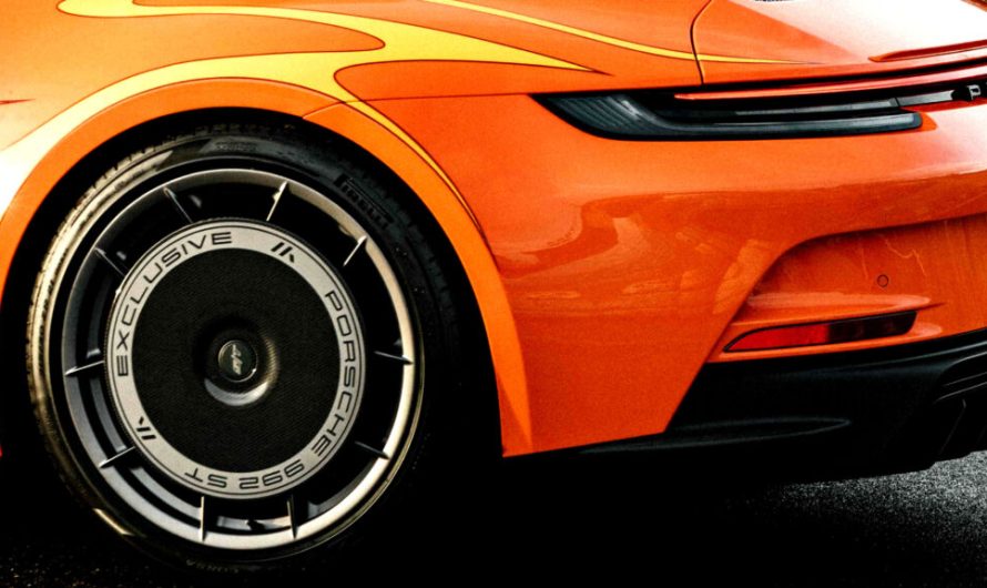 Porsche визнає, що джерело натхнення для цієї данини було дещо суперечливим, проте все одно створило автомобіль