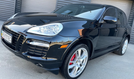Porsche Cayenne GTS 2010