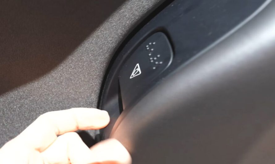 Прототип кіберкабіни демонструє новий дизайн ручок дверей від Tesla