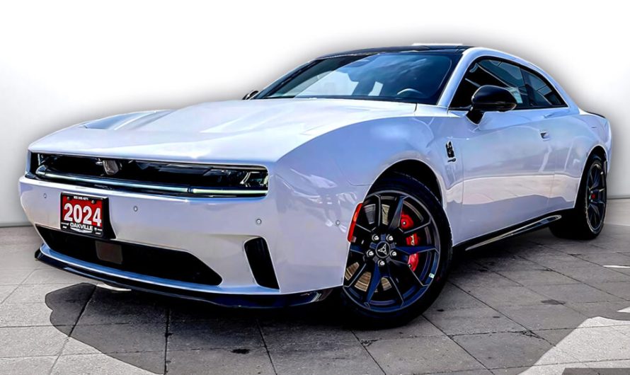 Цей Dodge Charger ледь встиг покинути автосалон, а вже знижений майже на половину вартості