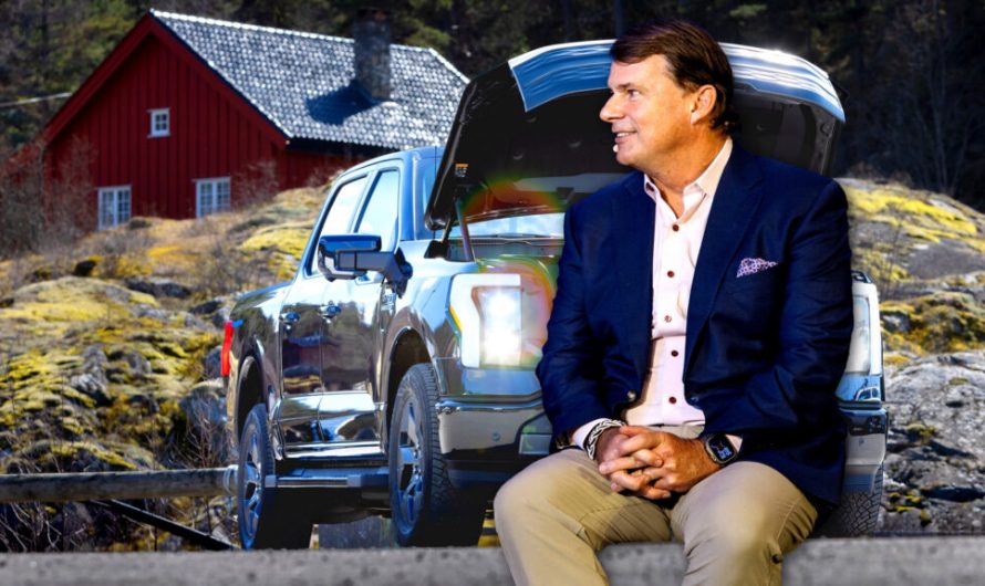 Форд визнав помилки в розробці F-150 Lightning, заявив Фарлі