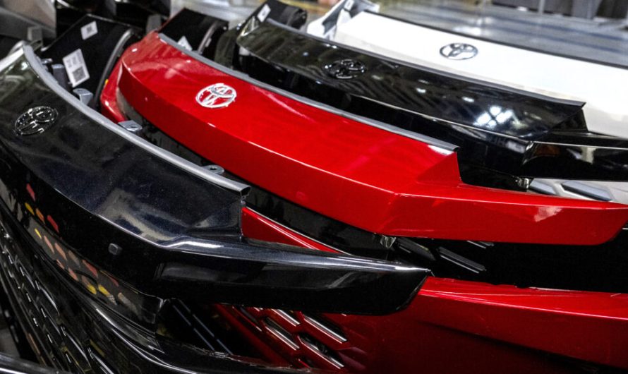 Експорт автомобілів з Канади впав більш ніж на третину за місяць