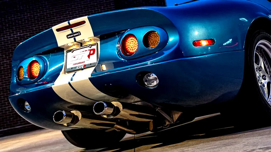 Oldsmobile V8 надає одному з найрідкісніших творінь Шелбі абсолютно нову сутність