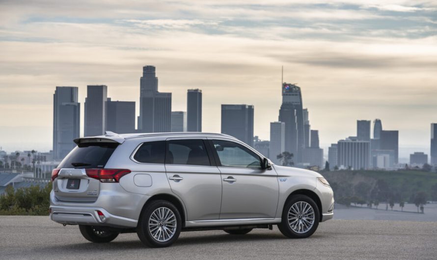 Компанія Mitsubishi майже не оголошує відкликань, але 108 000 власників Outlander отримали офіційне повідомлення