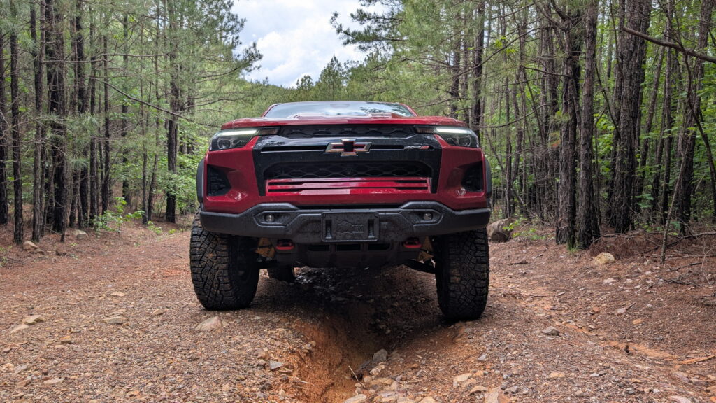  Nissan’s 2026 Frontier Pro-4X Costs Less Than A Loaded Tacoma And Doesn’t Feel Like It | Review