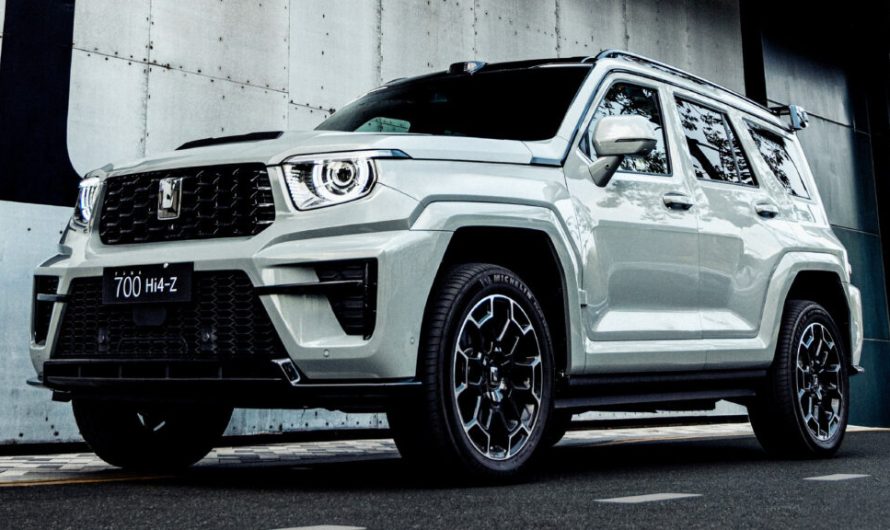 GWM створив позашляховик на 864 кінські сили, що поєднує риси G-Wagen та Jimny