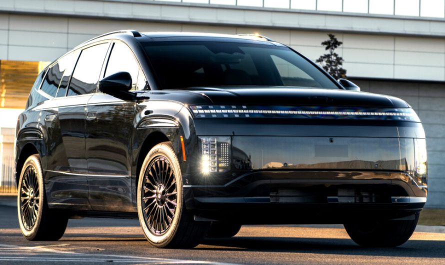 Hyundai Ioniq 9 Calligraphy за 75 тисяч доларів отримав побратима, на тлі якого виглядає дешево