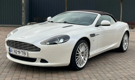Aston Martin DB9 Volante