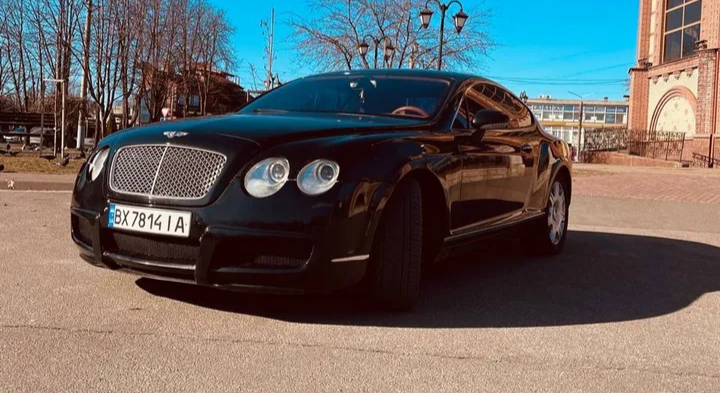 Найдешевше купе Bentley в Україні оцініли у $25000: який стан авто (фото)