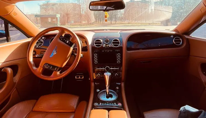 Bentley Continental GT 2005