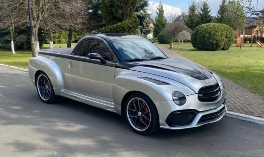 Два на авторинку України: 500-сильний пікап Chevrolet SSR 2005 року продають у Кривому Розі (фото)