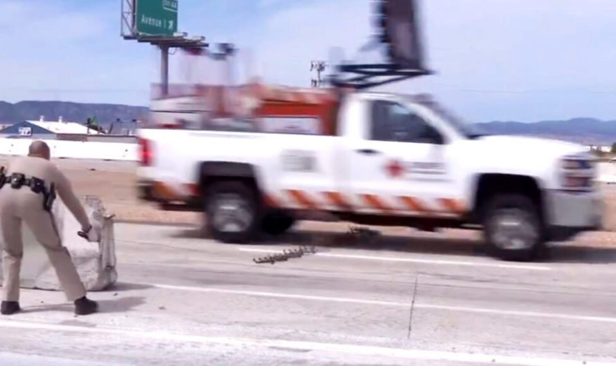 Співробітник поліції Каліфорнії, схований за бетонною перешкодою, мав лише один шанс її зупинити — і він скористався ним