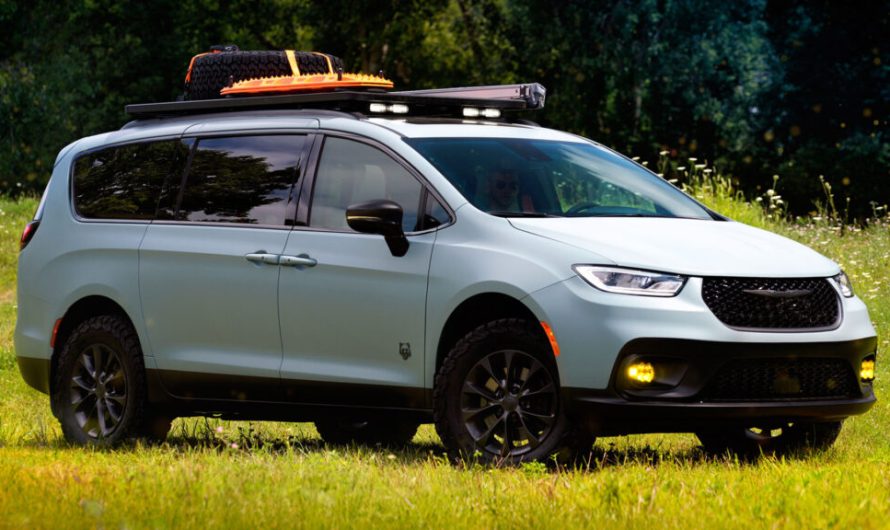 Chrysler припинив випуск Voyager і Pacifica Hybrid, а тепер розглядає такий варіант