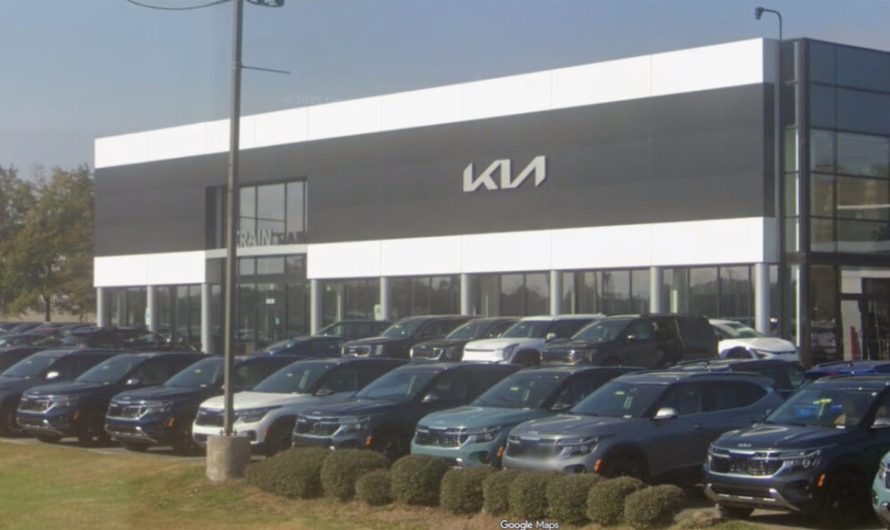 Федеральна торгова комісія закликає автодилерів повідомляти про конкурентів, які вводять покупців в оману щодо цін