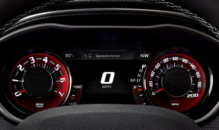 Позашляховик без розпізнавальних знаків виписав 26 000 штрафів за 25 днів — суддя розніс цю справу вщент