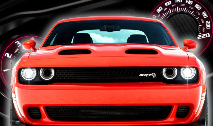 Найшвидша погоня року в Массачусетсі завершилася аварією, яку влаштував сам водій