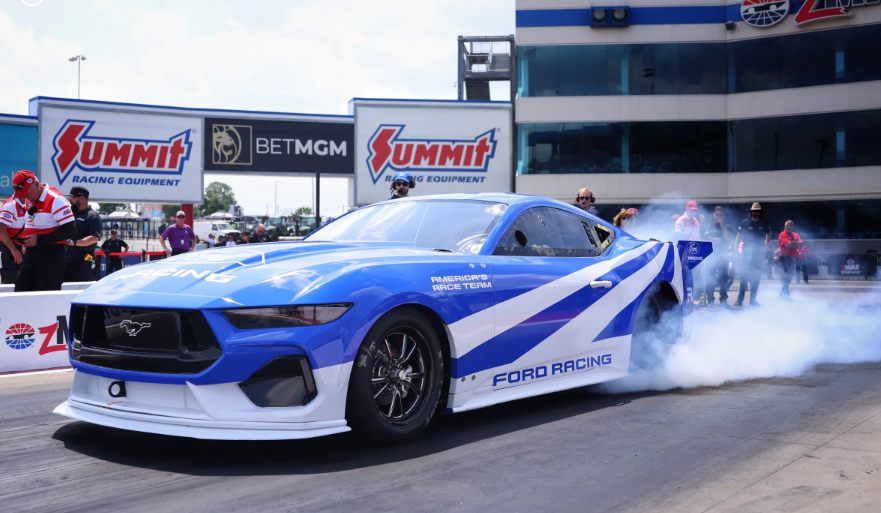 Ford Racing Mustang Cobra Jet 2200