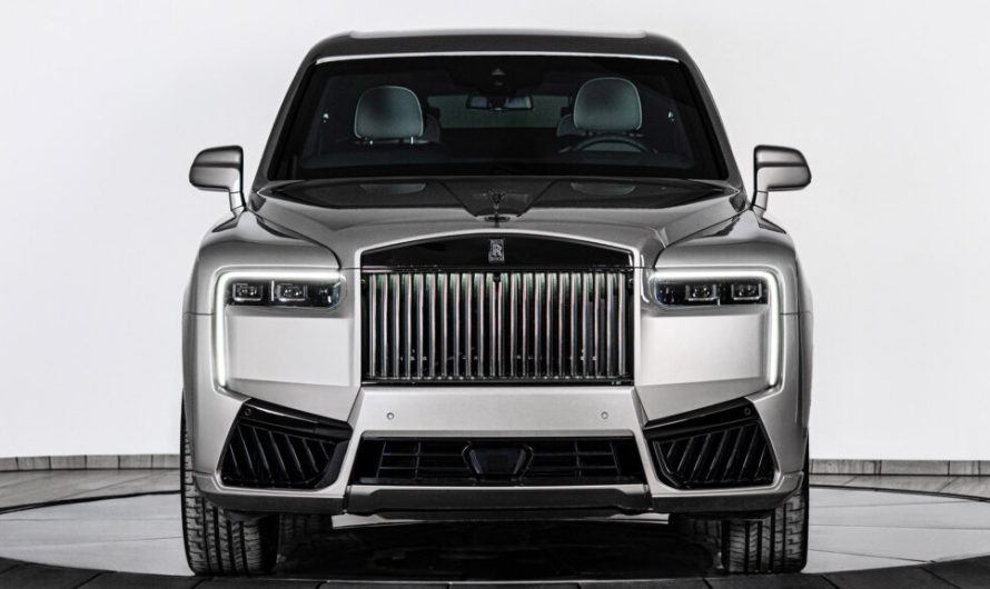 Цей нібито стандартний Rolls-Royce Cullinan насправді має бронювання, здатне витримати вибух гранати