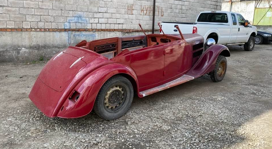 Mercedes-Benz 320 W142