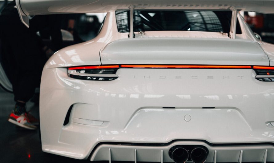 Компактний тюнінг-ательє випередило Porsche у відродженні власного Slantnose