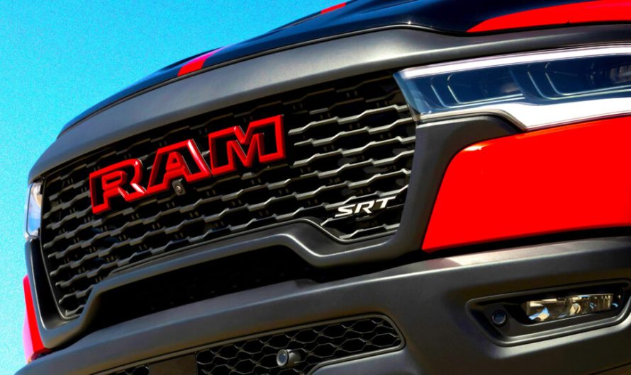 Stellantis компанії Філози активно набирає персонал, ніби рішення Тавареса ніколи не було