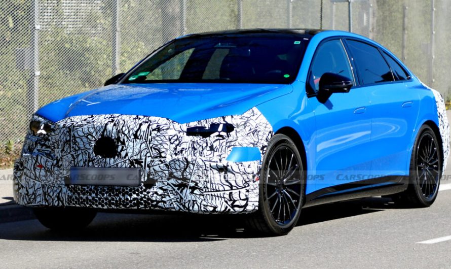 Електричний Mercedes C-Class EQ поступово втрачає камуфляж