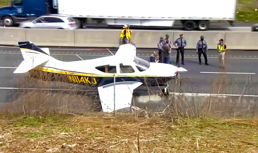 Літак успішно приземлився між потоками машин на шосе у Пенсільванії, не зачепивши жодного авто